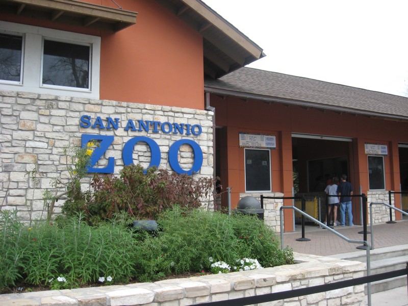 San Antonio Zoo entrance -Texas -USA-9Mar2009